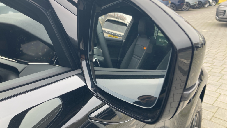 Land Rover Range Rover Evoque 1.5 P270e Edition 5dr Auto Hatchback